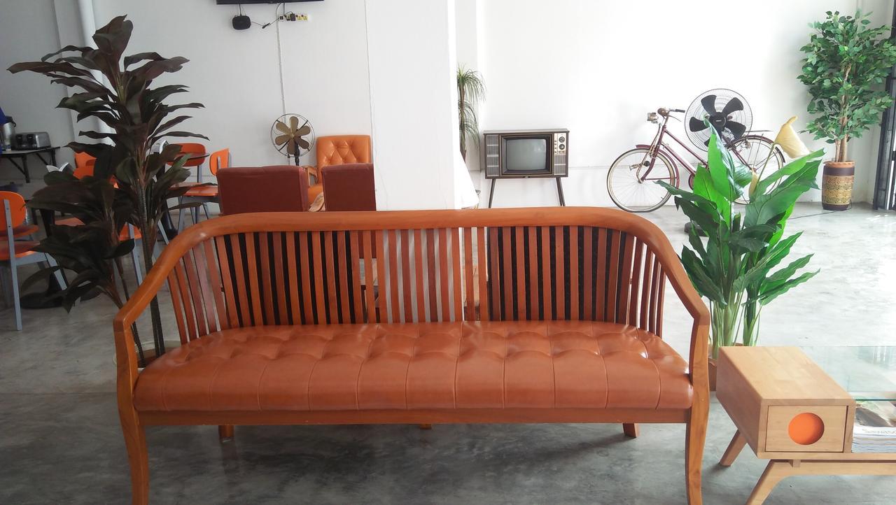 Siri Krabi Hostel Exterior photo