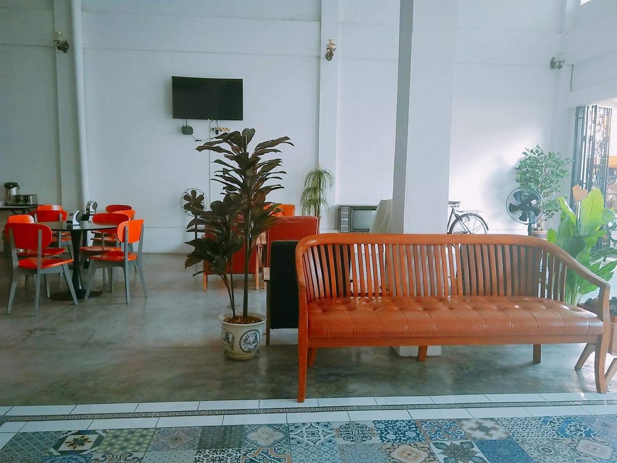 Siri Krabi Hostel Exterior photo