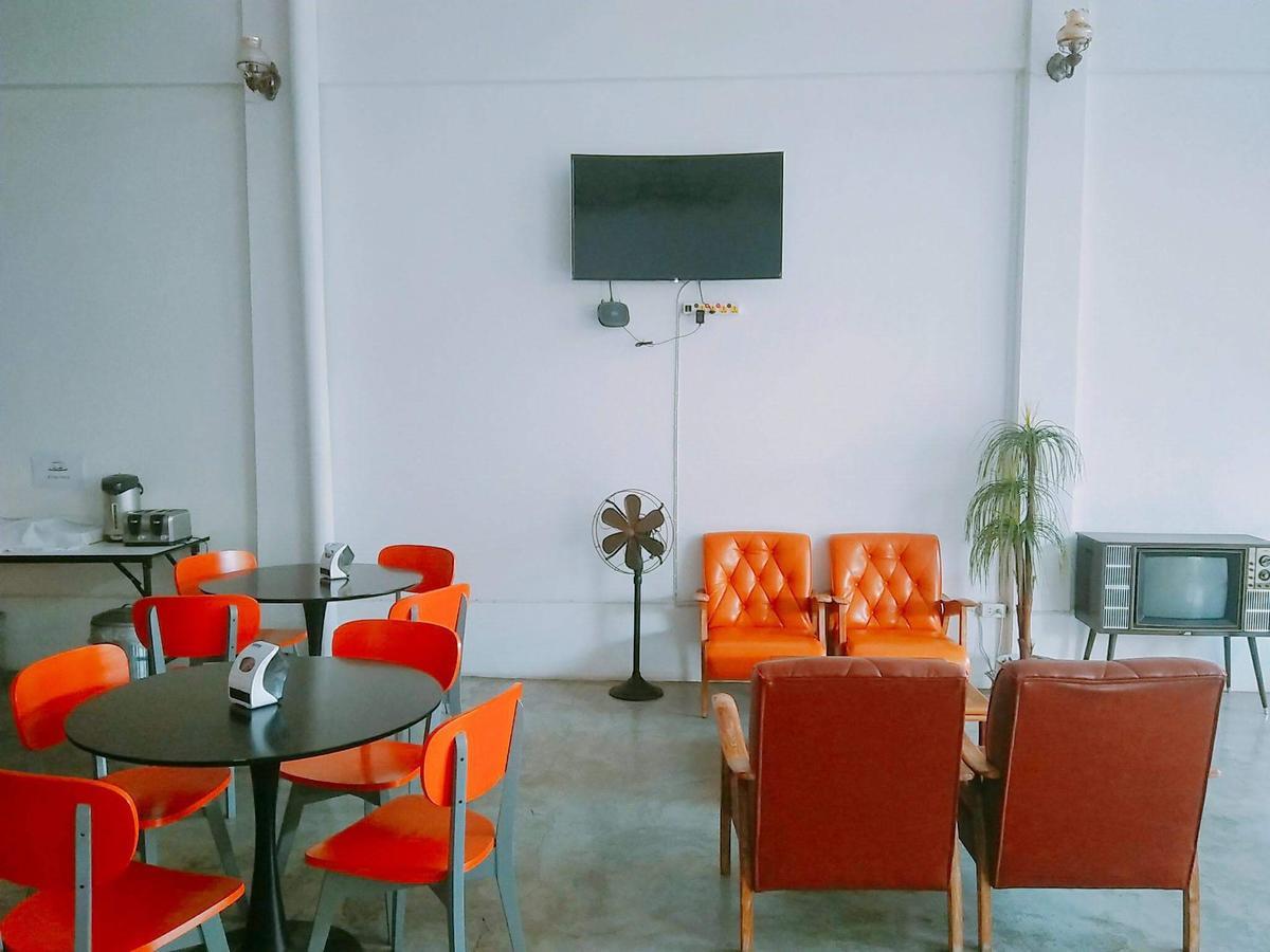 Siri Krabi Hostel Exterior photo
